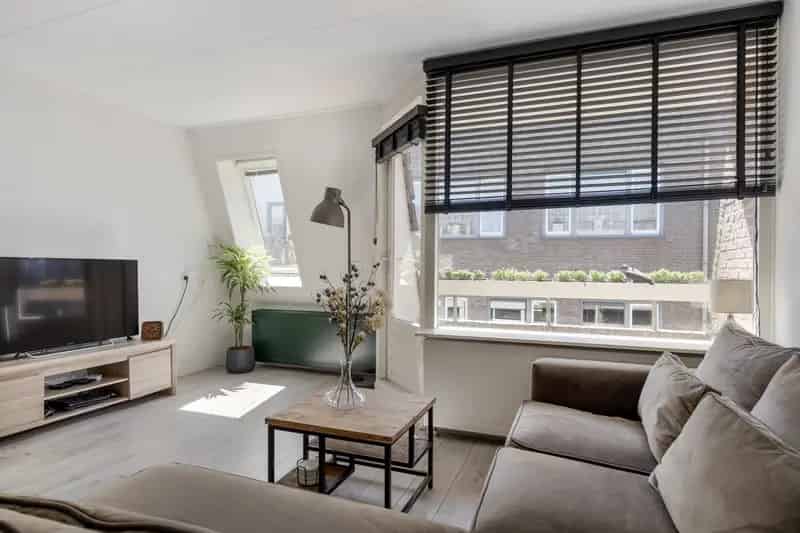 Appartement Hillegom: Instapklaar 2-kamer appartement met balkon