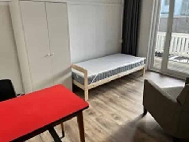 Kamer Nijmegen Van Welderenstraat 13m2