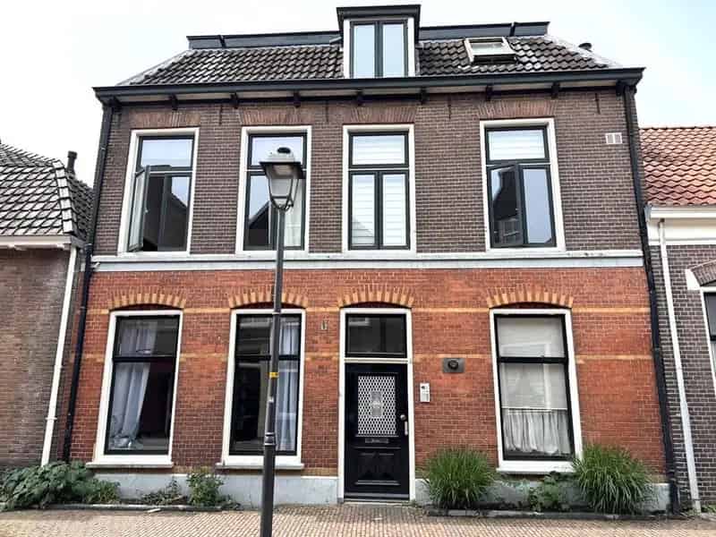 2 Kamer Appartement Nijkerk Binnenstad Grote Ramen