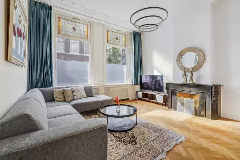 7-kamer Woonhuis 's-Gravenhage