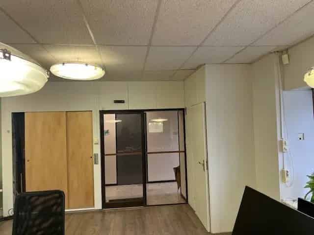 Kantoorruimte Amsterdam 31m2 Licht Ruim