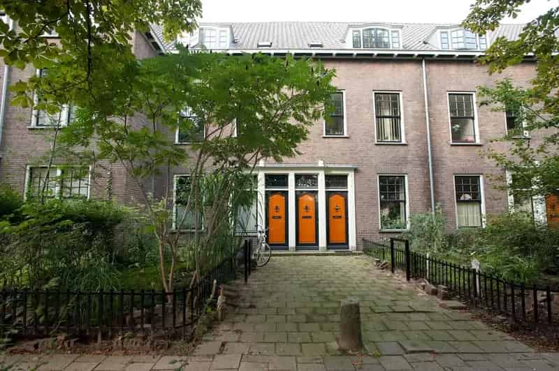 Huis te Huur Van Oldenbarneveldtstraat