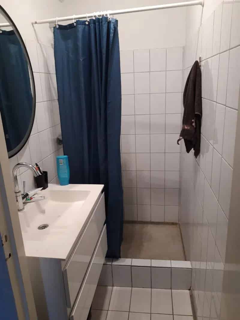 Huis te koop Steenvoorde Zuid: Ruime woning met nieuwe vloer