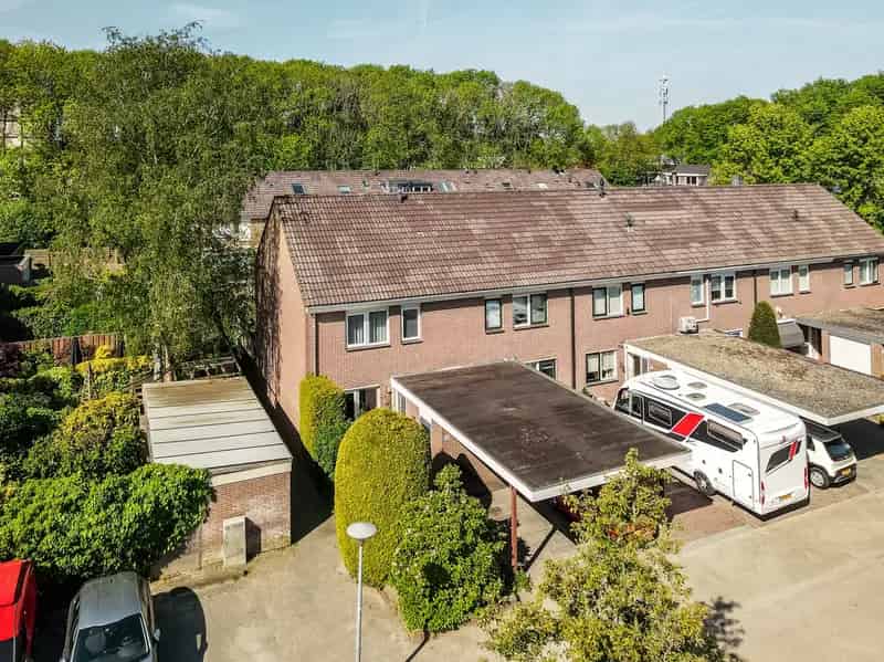 Duurzame Hoekwoning Hoorn 121m2 2 slaapkamers Tuin Carport