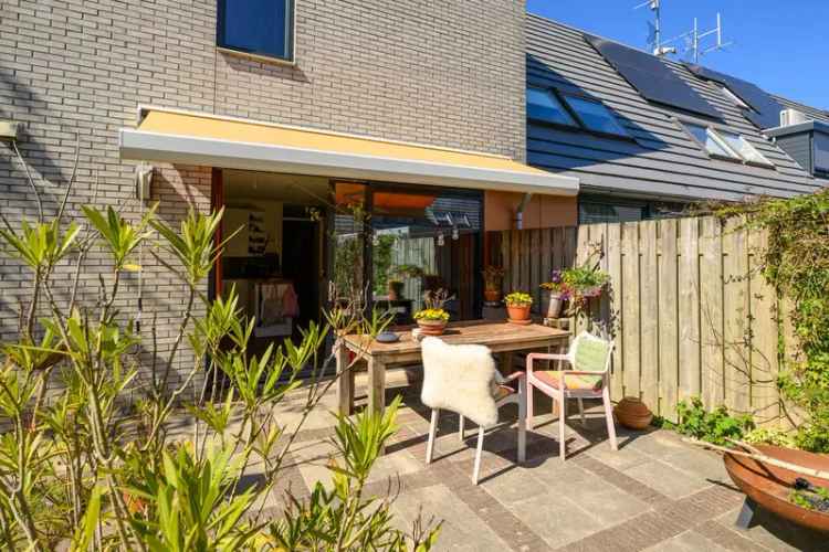 Huis te koop Leidschenveen 4 slaapkamers 148m2 tuin dakterras garage