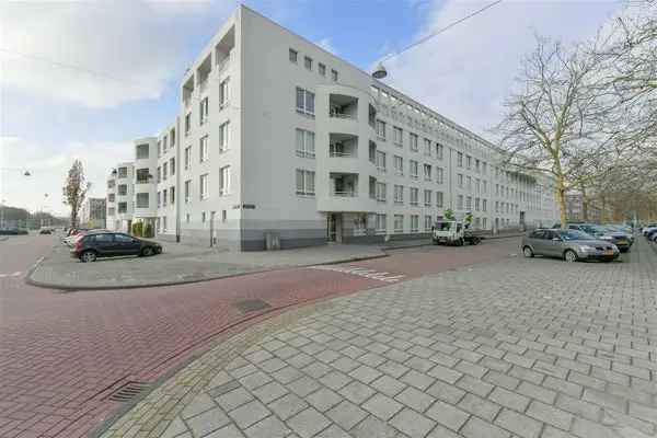 Appartement te Koop Amsterdam Dickenslaan