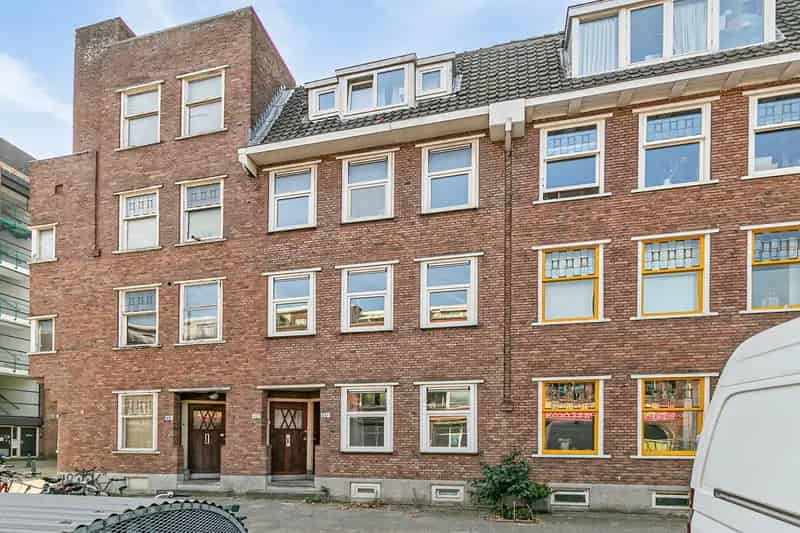 Appartement Rotterdam Willem Buytewechstraat Ruime Benedenwoning met Tuin