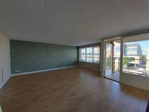 3 Kamer Appartement Prinses Irenelaan Zeeheldenbuurt