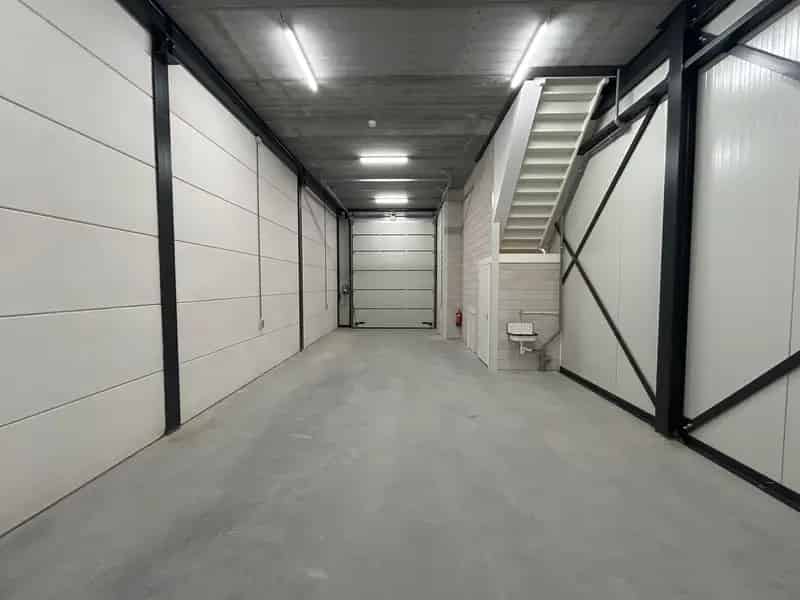 Bedrijfshal Vlaardingen | Zoek bedrijfshallen te koop en te huur: van Beethovensingel 128-E 3133 EA Vlaardingen 