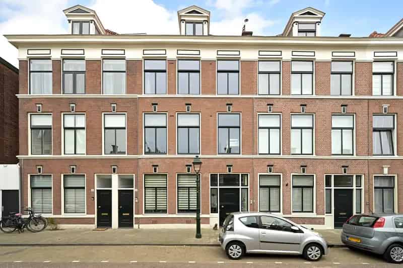 4 Laags Herenhuis Den Haag Gerenoveerd 7 Slaapkamers Zonnige Tuin