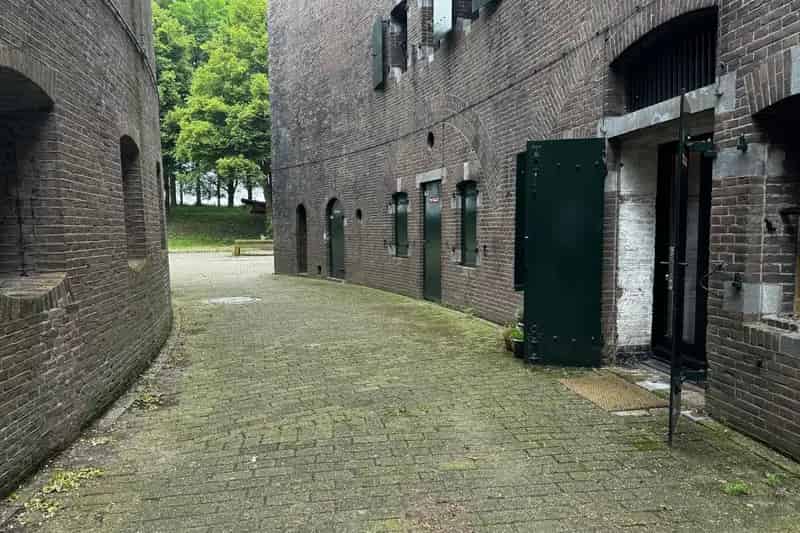 Kantoorruimte Fort Honswijk te huur