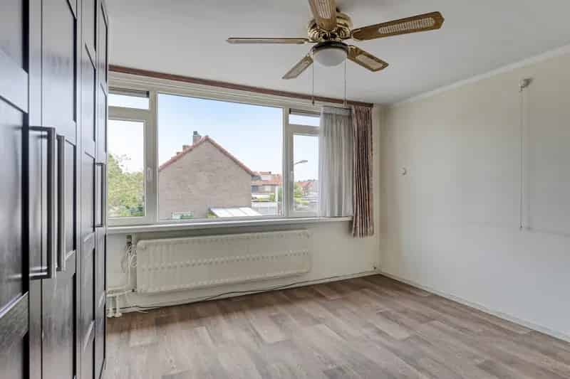 Hoekwoning Verzetsheldenbuurt  Oprit Tuin Garage Energielabel B