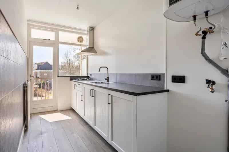Appartement te koop Rotterdam Zomerland - 2 slaapkamers - nieuwe keuken