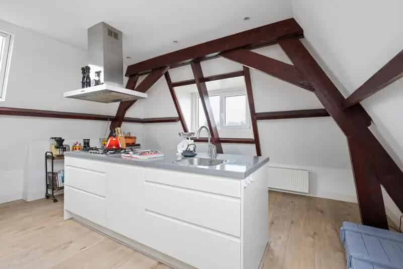 Dubbel bovenhuis Rotterdam 4 slaapkamers dakterras 126m2