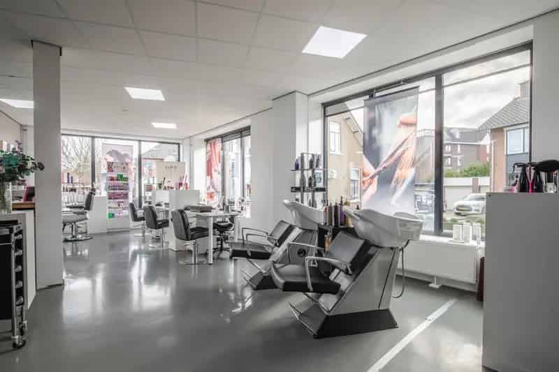 Winkelruimte te huur Elst Centrum 238m²