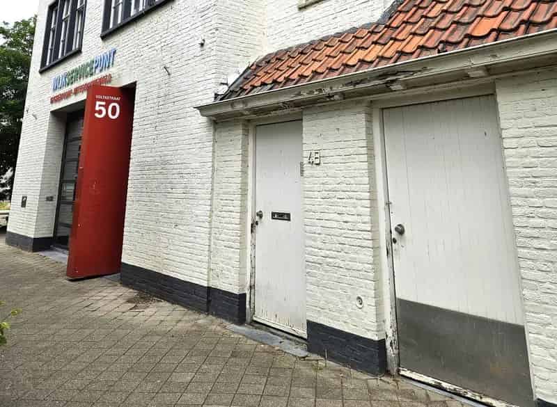 Belegging Maastricht Voltastraat: Commercieel pand plus 2 woningen