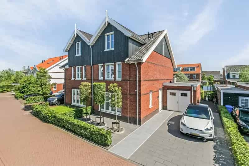 Luxe Tweekapper Pijnacker Domotica Airco Jacuzzi