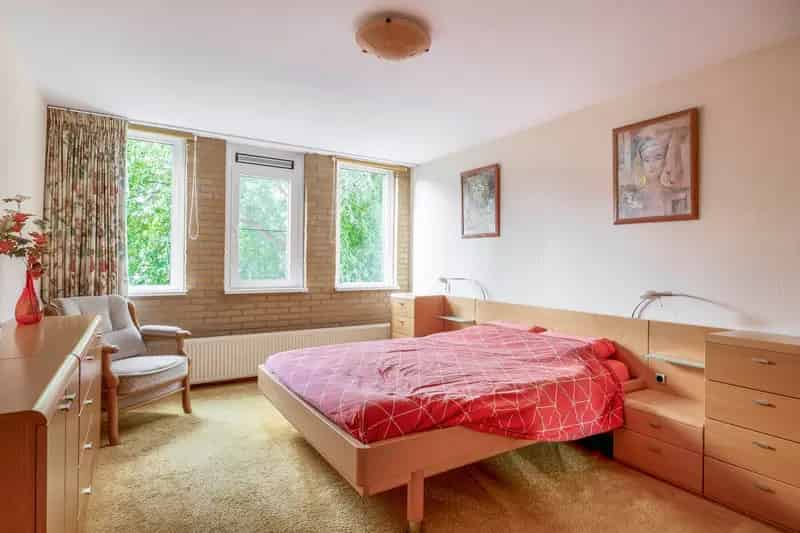 Herenhuis Rotterdam 6 slaapkamers 179m2 tuin