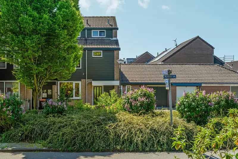 Ruime Hoekwoning Lelystad 4 slaapkamers 2 badkamers