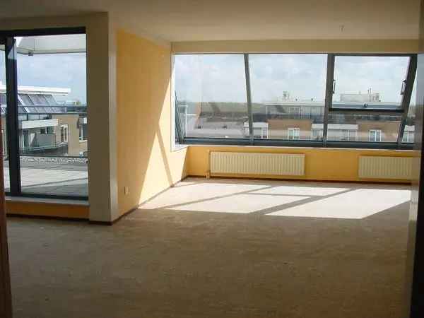 Appartement Te Huur in Diemen, Noord-Holland