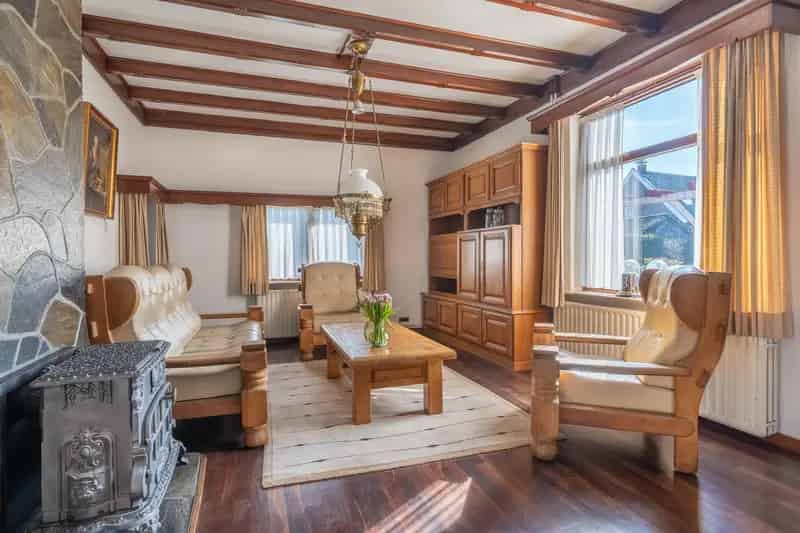 Vrijstaande woning 4 5 slaapkamers grote garage Sint Michielsgestel