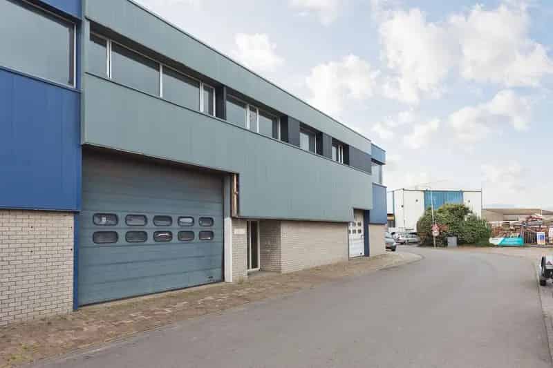 Bedrijfshal IJmuiden te koop 1174m2 Havenlocatie