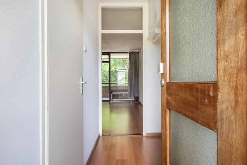 Tweekamerappartement Bilthoven 45m
											Zonnig balkon Boszicht Garage