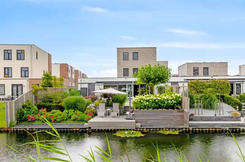 Huis te koop: Kamille 12 8245 HV Lelystad | Funda
