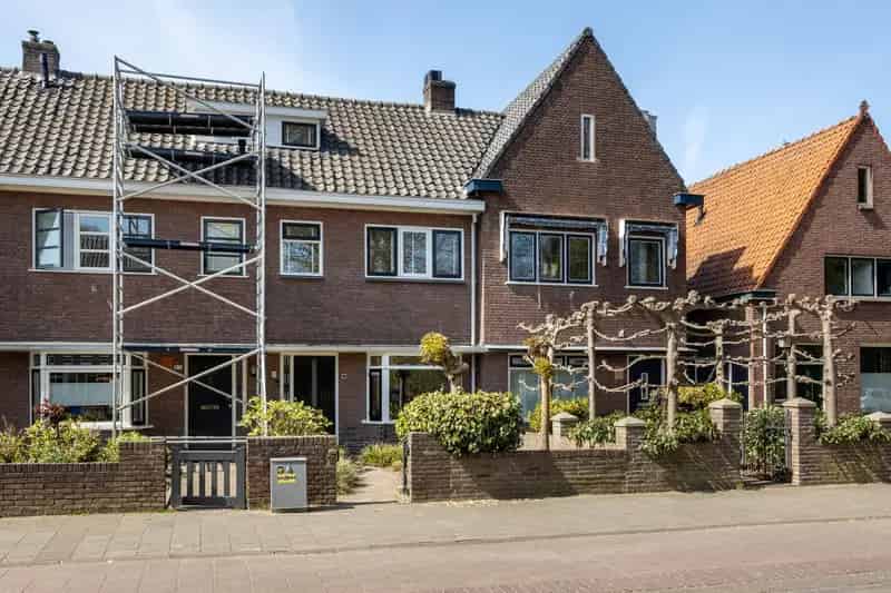 Jaren 30 woning Princenhage  gemoderniseerd 3 slaapkamers