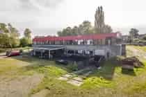 1390m2 Bedrijfsruimte te Huur Hoensbroek - Sportschool Praktijk Gezondheidscentrum