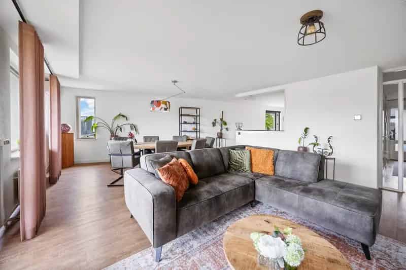 3 Kamerappartement Ewijk Ruim Dakterras Zonnepanelen Airco