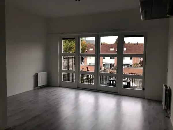 Appartement Almelo Centrum 50m2 Dakterras