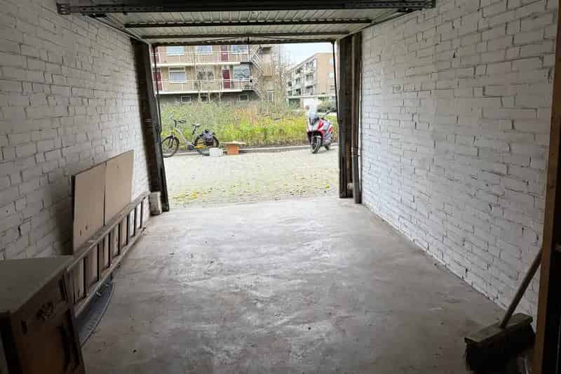 Garagebox te Koop Rotterdam Lombardijen Karl Marxbuurt
