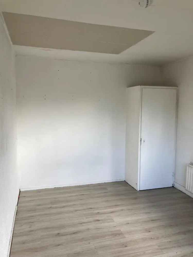 Kamer in Centrum Bedum nabij Groningen