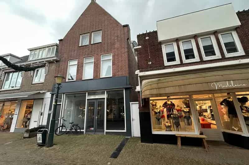 Winkel te huur Wassenaar Langstraat 129m2 Centrum