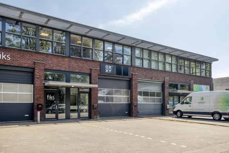 Bedrijfsruimte te huur Best 96-120m2 Kantoor 90m2