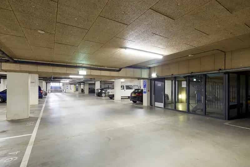 Parkeerplaats Amsterdam Nieuw Amerika te koop