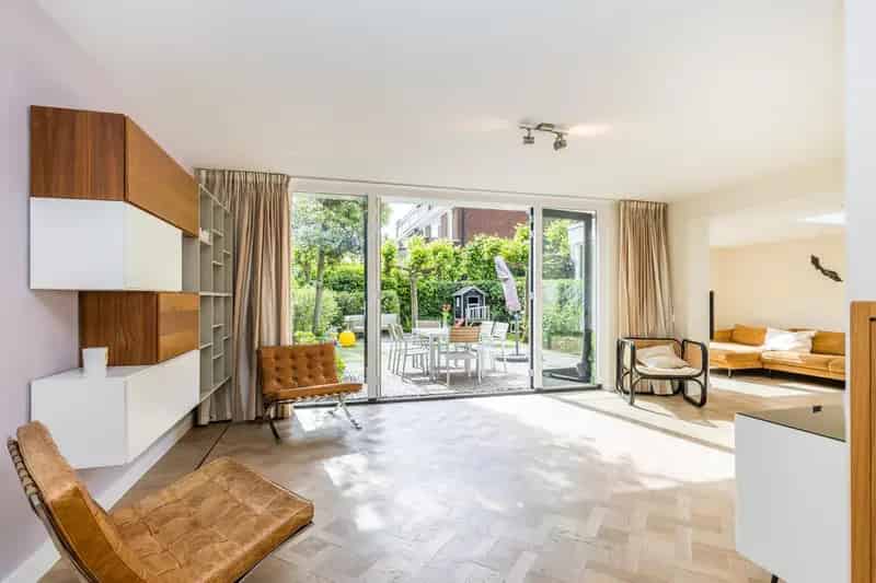 Tweekapper Hillegersberg 130m2 3 slaapkamers Tuin Oprit Kelder