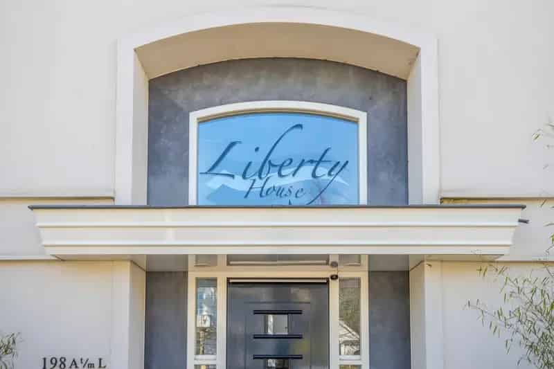 Modern Appartement Oosterbeek Ruim Balkon Parkeerplaats