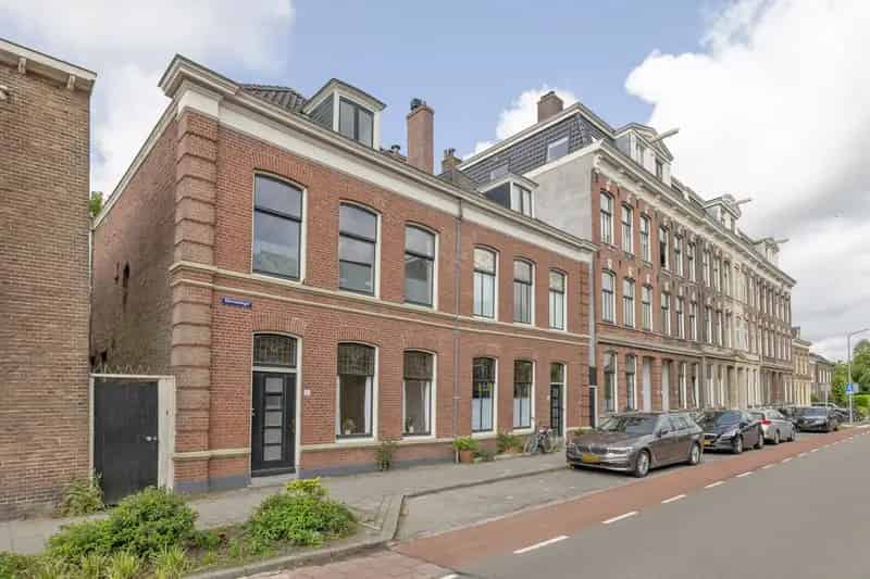 Herenhuis Weesp 6 Slaapkamers Tuin 189m2 Volledige Renovatie