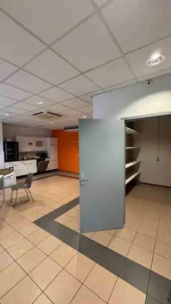 Anti-kraak Pand Hilvarenbeek 100m2 Creatieve Bedrijfsruimte & Ruime Woning