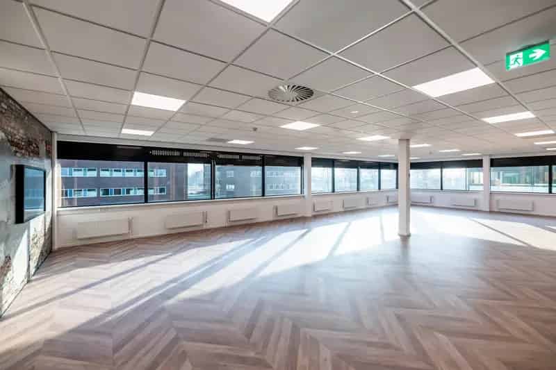 Kantoorruimte te huur Ridderkerk 233m² A15 A16