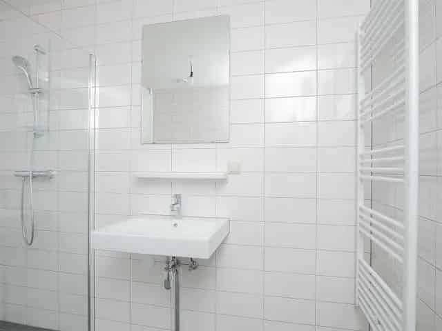 Appartement Amsterdam Peelstraat 2 slaapkamers balkon parkeerplaats