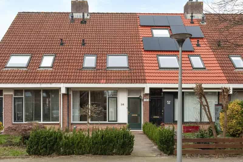 Huis te koop Arnhem: Gronsveldstraat 4 slaapkamers starterswoning