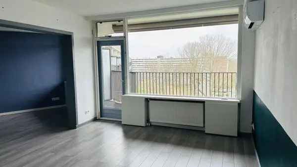 Rotterdam Ommoord 3-kamer appartement 8e verdieping