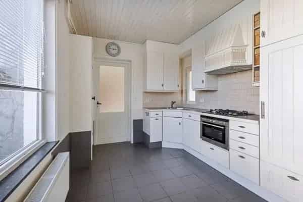 Jaren 50 woning Ulestraten 5 slaapkamers 2 badkamers