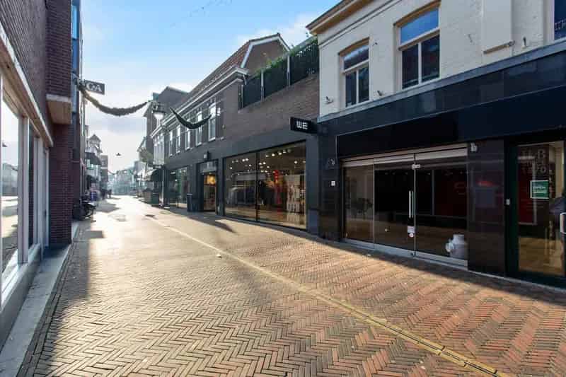 Winkelruimte te huur Alphen aan den Rijn Van Mandersloostraat
