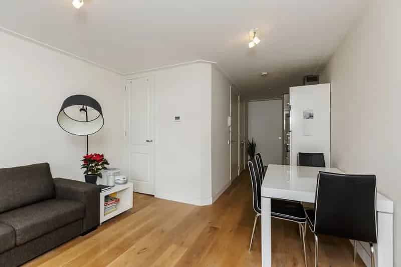 Appartement te koop Amsterdam Kinkerstraat 34m2 gerenoveerd