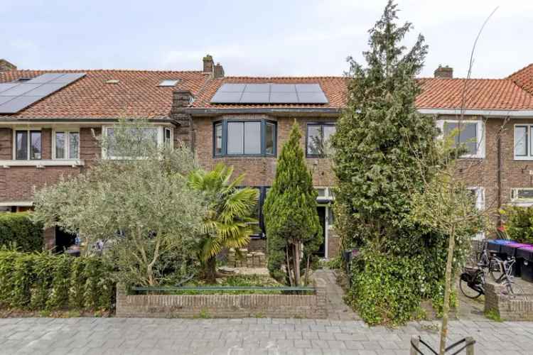 Opknapwoning Leeuwarden 108m2 8 Zonnepanelen Karakteristiek