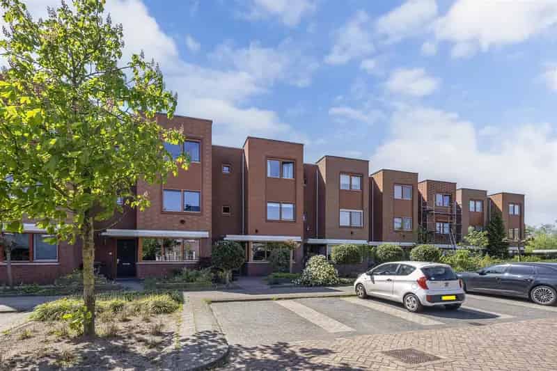 Moderne Tussenwoning Beverwijk 159m2 4 Slaapkamers Dakterras